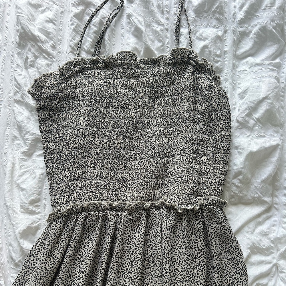 Women’s dress